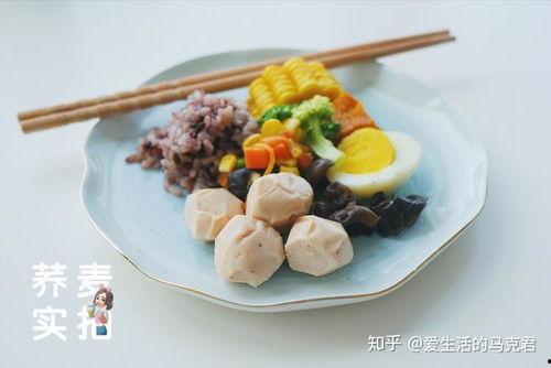 居家隔离吃瓜,瓜田里的悠闲时光