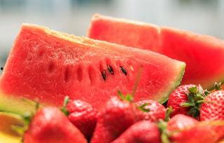 吃瓜吃冰高手,尽享夏日清凉美食盛宴