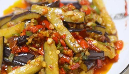 茄子扶手瓜怎么炒着吃,家常炒菜新尝试