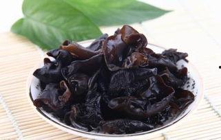 吃瓜可以吃木耳嘛视频