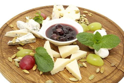 大肠湿热吃瓜,大肠湿热吃瓜养生之道